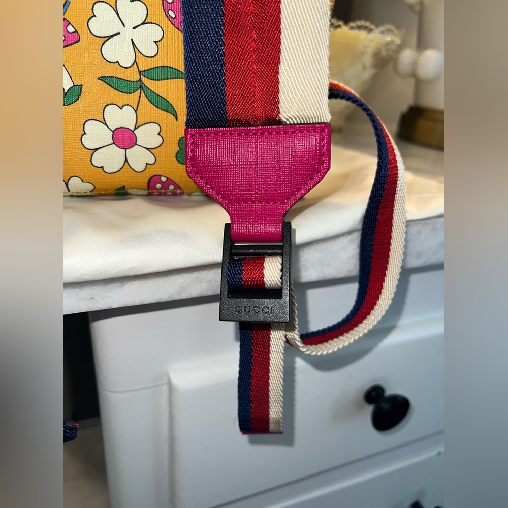 Gucci Backpack - Picture 9 of 14